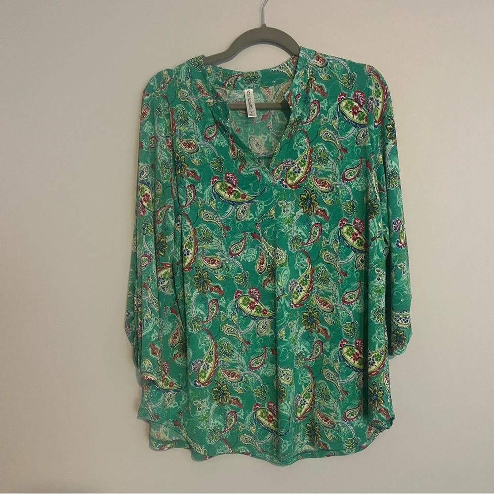 Dear Scarlett blouse green paisley large